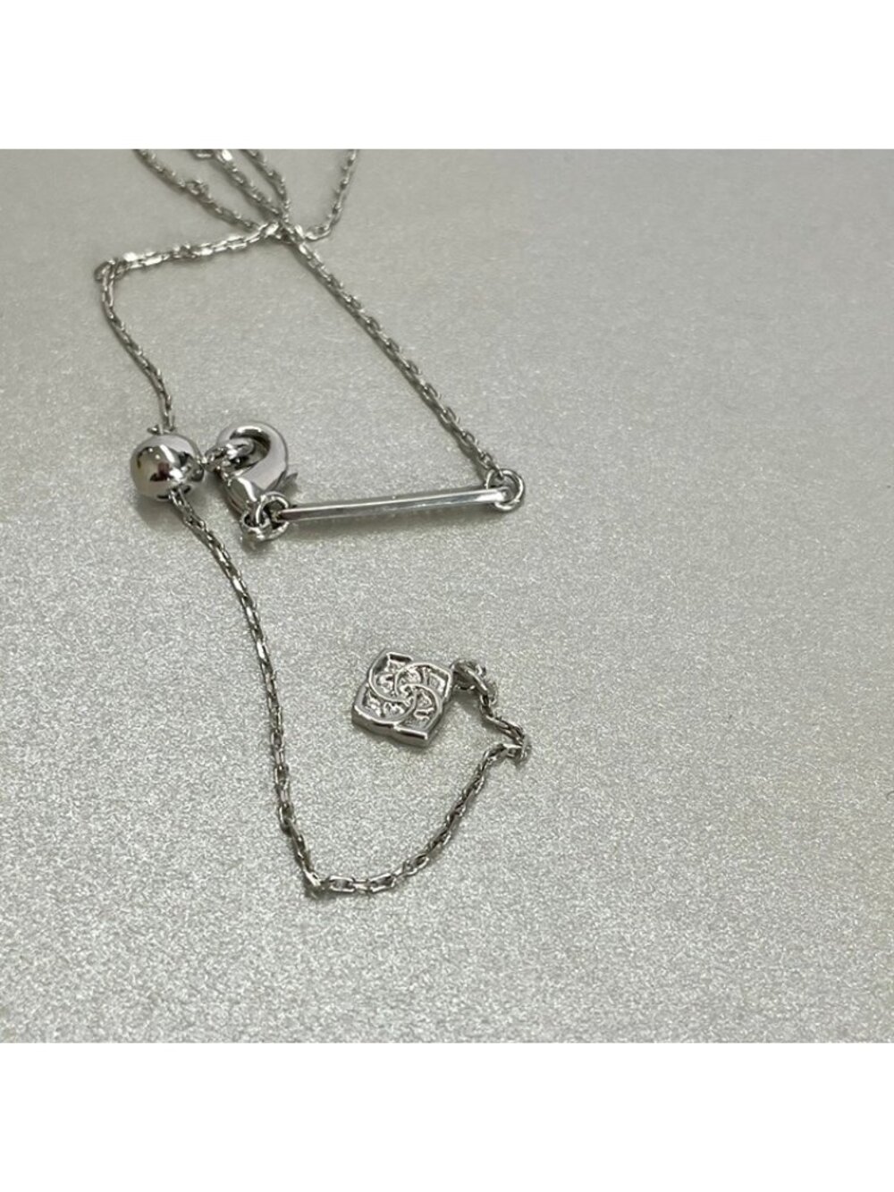 Kendra Scott Baseball Silver Short Pendant Necklace - Picture 6 of 7